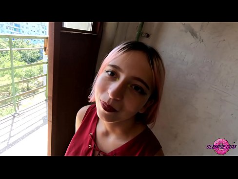 ❤️ 学生Sensual在内陆地区吸食陌生人--在他脸上射精 ❤ Beautiful porn